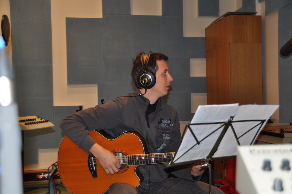 Miha e5bae7e15614be0edff60a3681ee8ad7a5cf90df0f9a412e358b5dea405e5e05